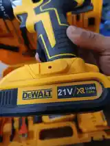 Шуруповерт DeWALT-3