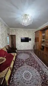 5-комн. квартира, 8 этаж, 90 м², 92 микр-2