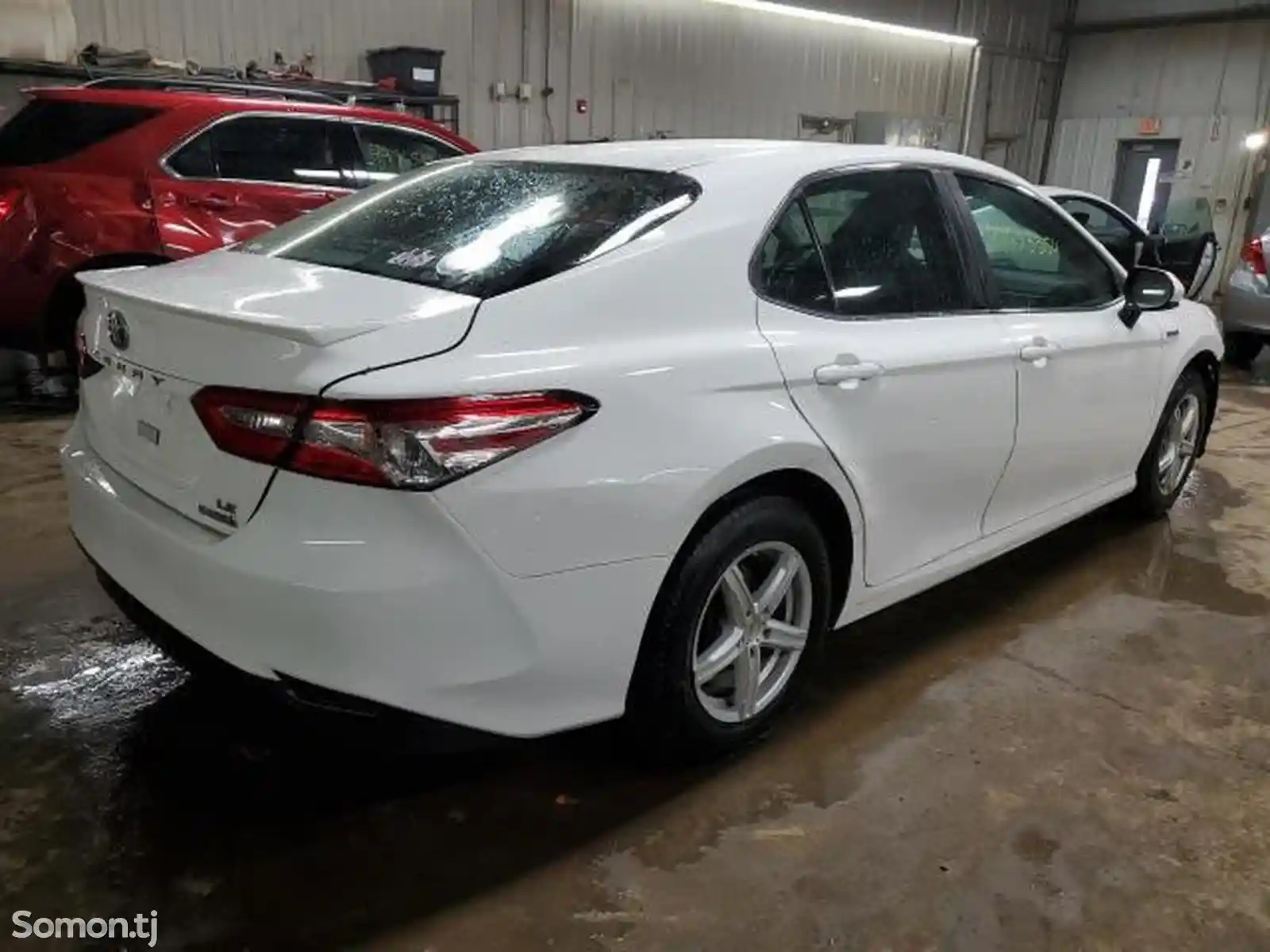 Toyota Camry, 2018-1