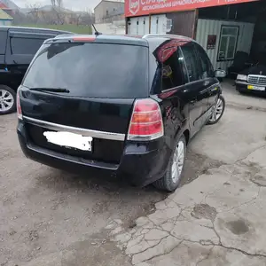 Opel Zafira, 2006