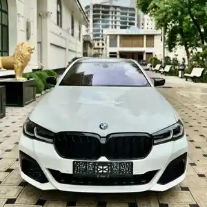 BMW 5 series, 2020