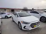 Hyundai Elantra, 2017-2