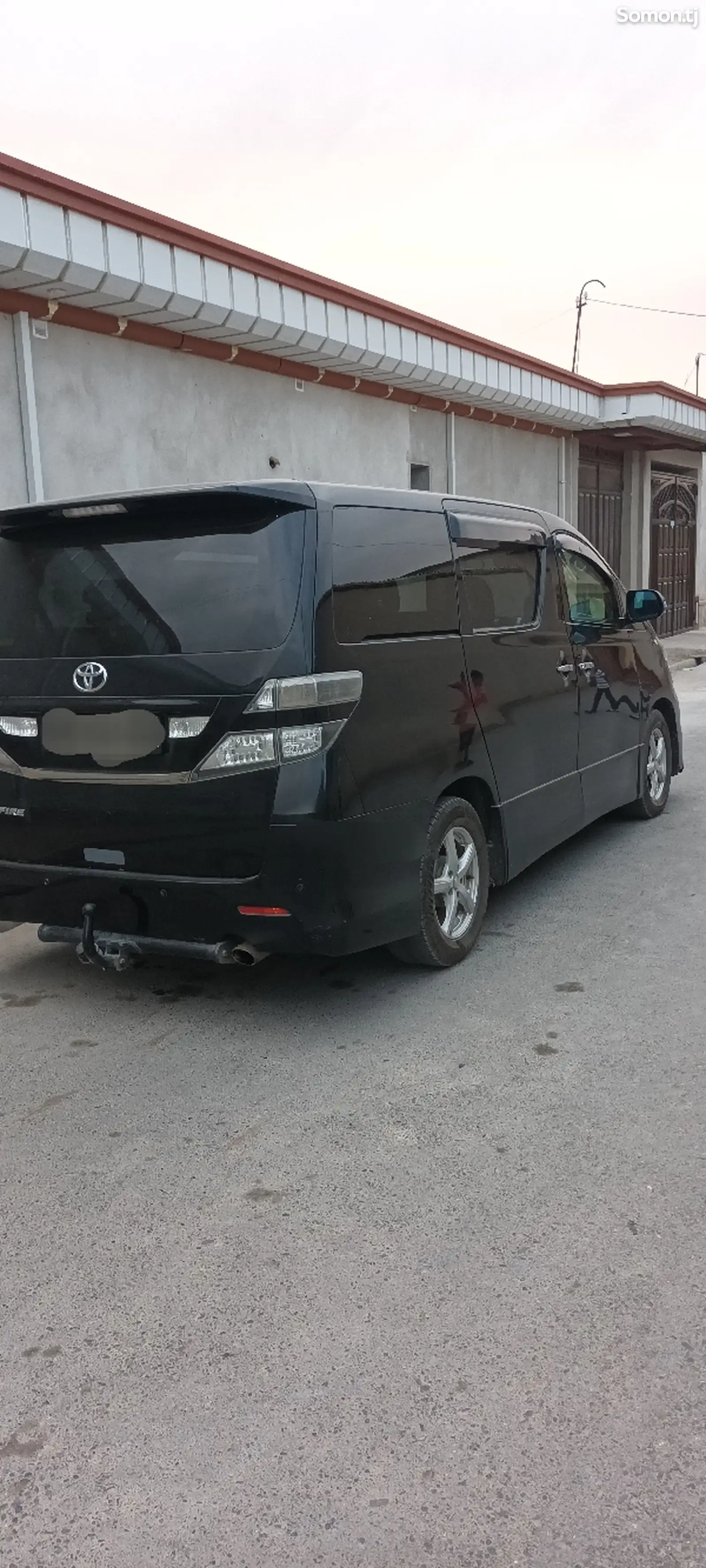 Toyota Vellfire, 2010-5