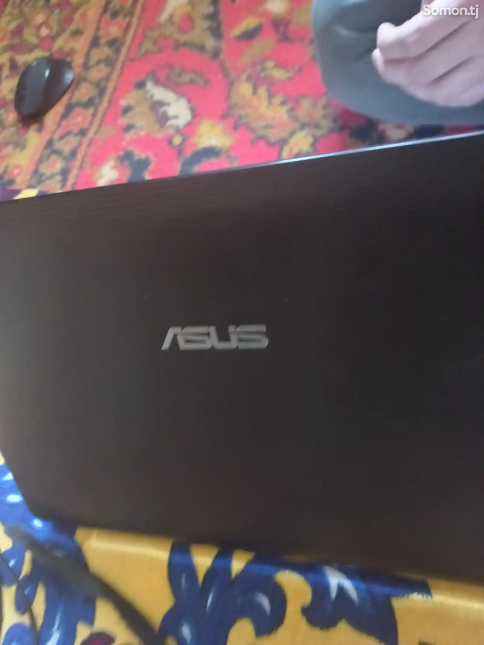 Ноутбук Asus-2