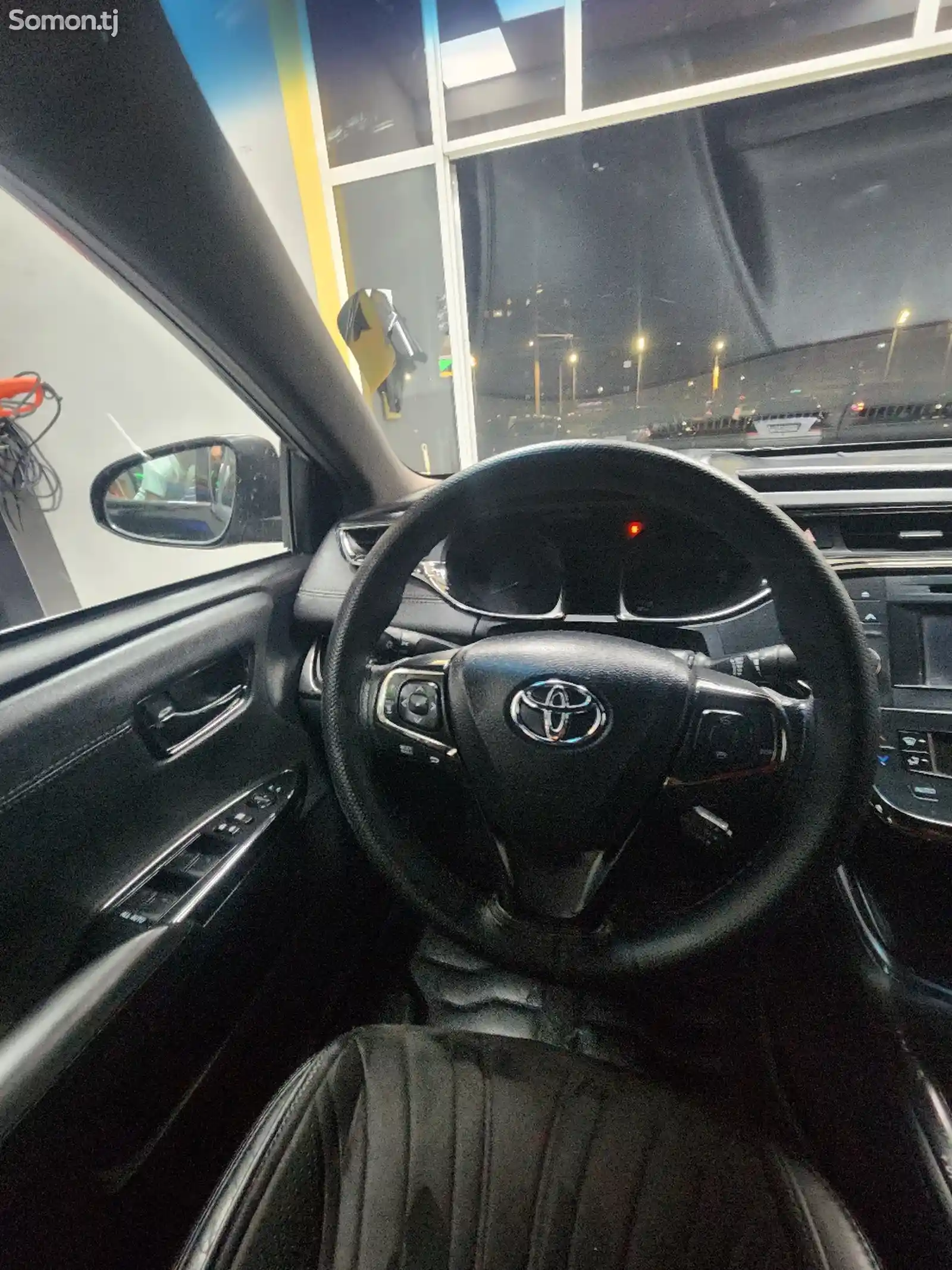 Toyota Avalon, 2014-10