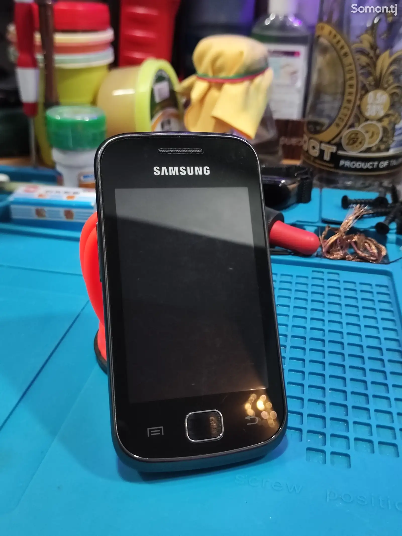 Samsung Galaxy Gio Gt-S5660-1