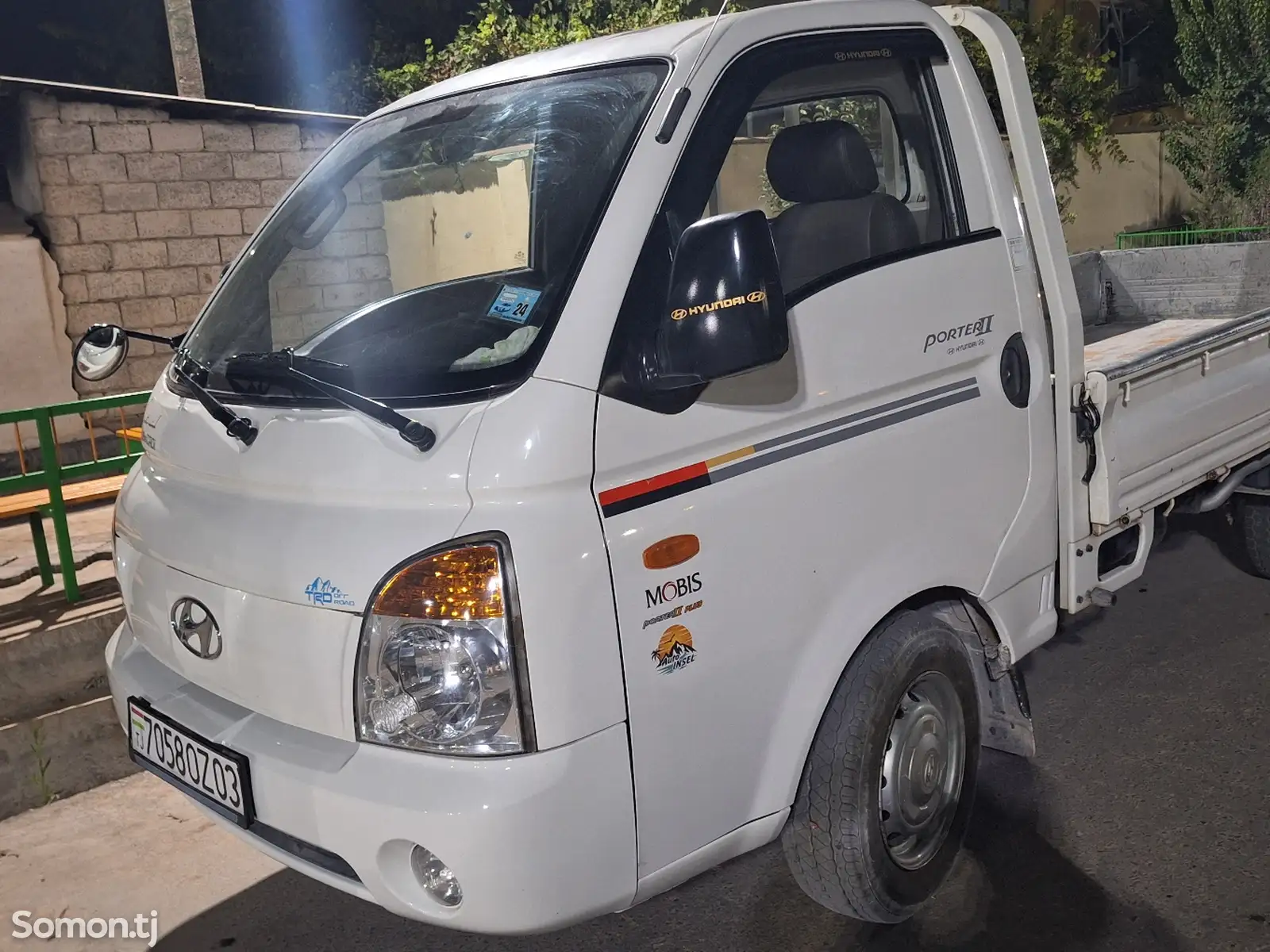 Бортовой автомобиль Hyundai Porter, 2011-2