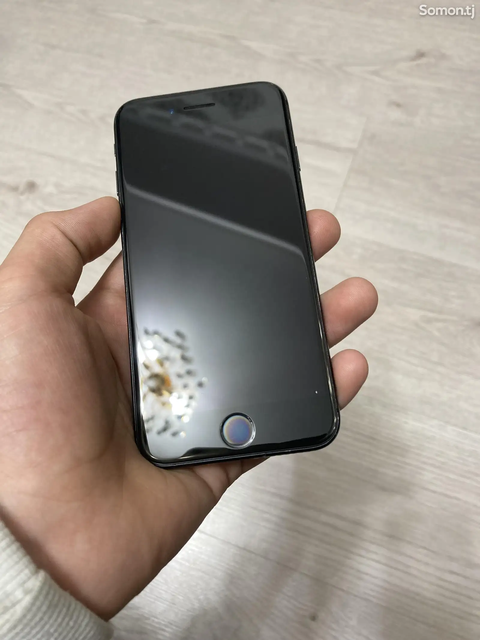 Apple iPhone 7, 32 gb-1