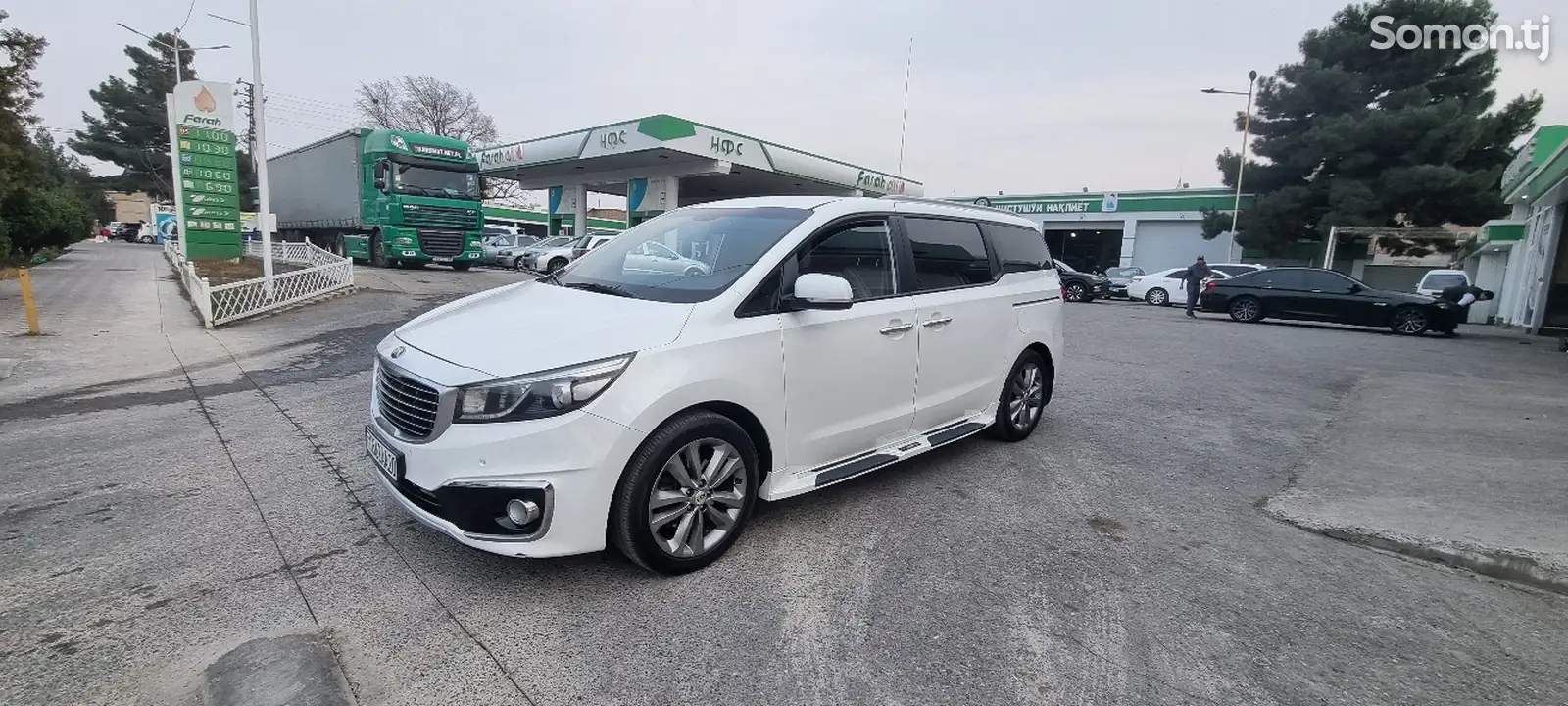 Kia Carnival, 2015-1