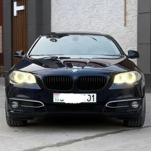 BMW 5 series, 2011