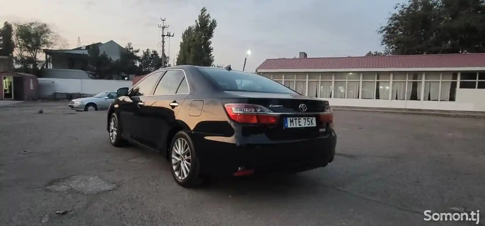 Toyota Camry, 2017-8