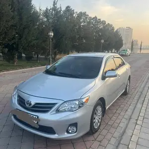 Toyota Corolla, 2011