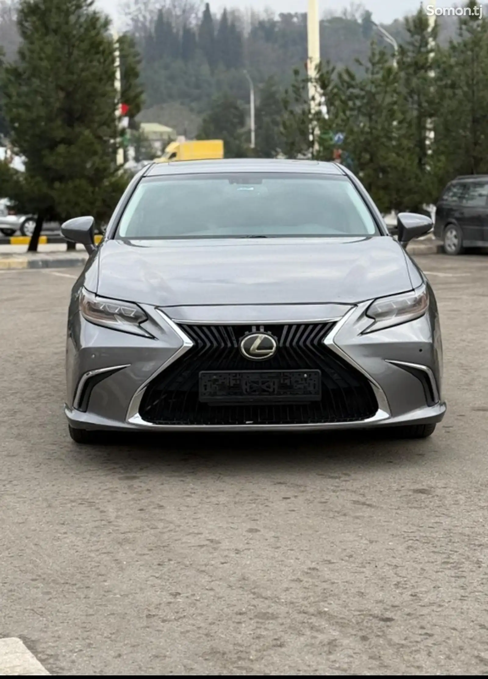 Lexus ES series, 2013-1