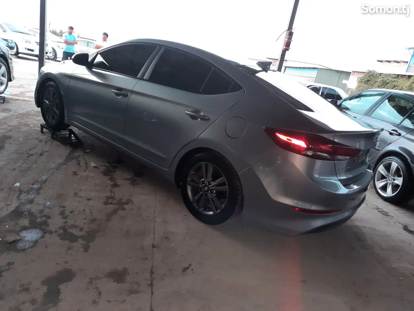 Hyundai Elantra, 2016-4