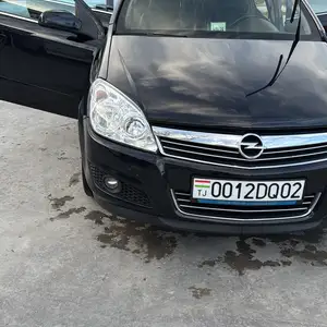 Opel Astra H, 2008