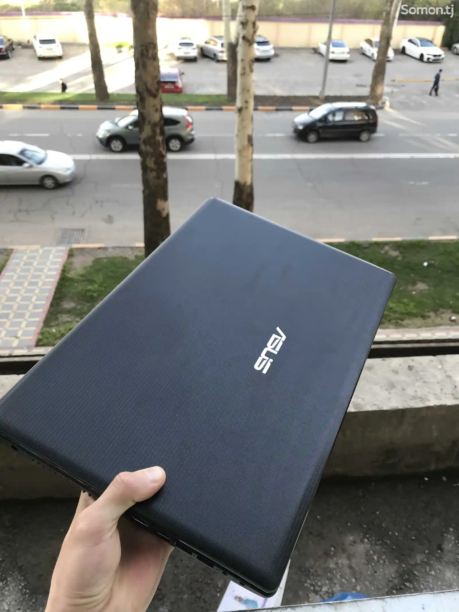 Ноутбук Asus X55A-1