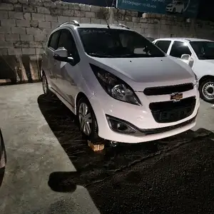 Chevrolet Spark, 2014