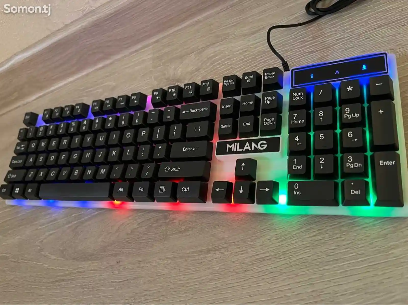 Клавиатура с подсветкой Rgb-3