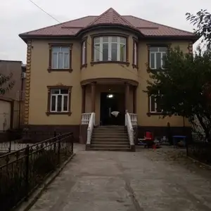 2-этажный, 6 комнатный дом, 200 м² м², Колхоз Россия