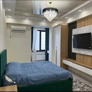 2-комн. квартира, 5 этаж, 80м², пеши Пединститут