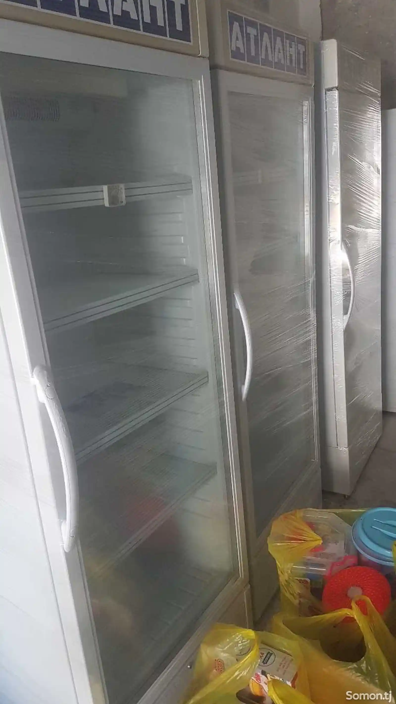 Витринный холодильник Atlant-6