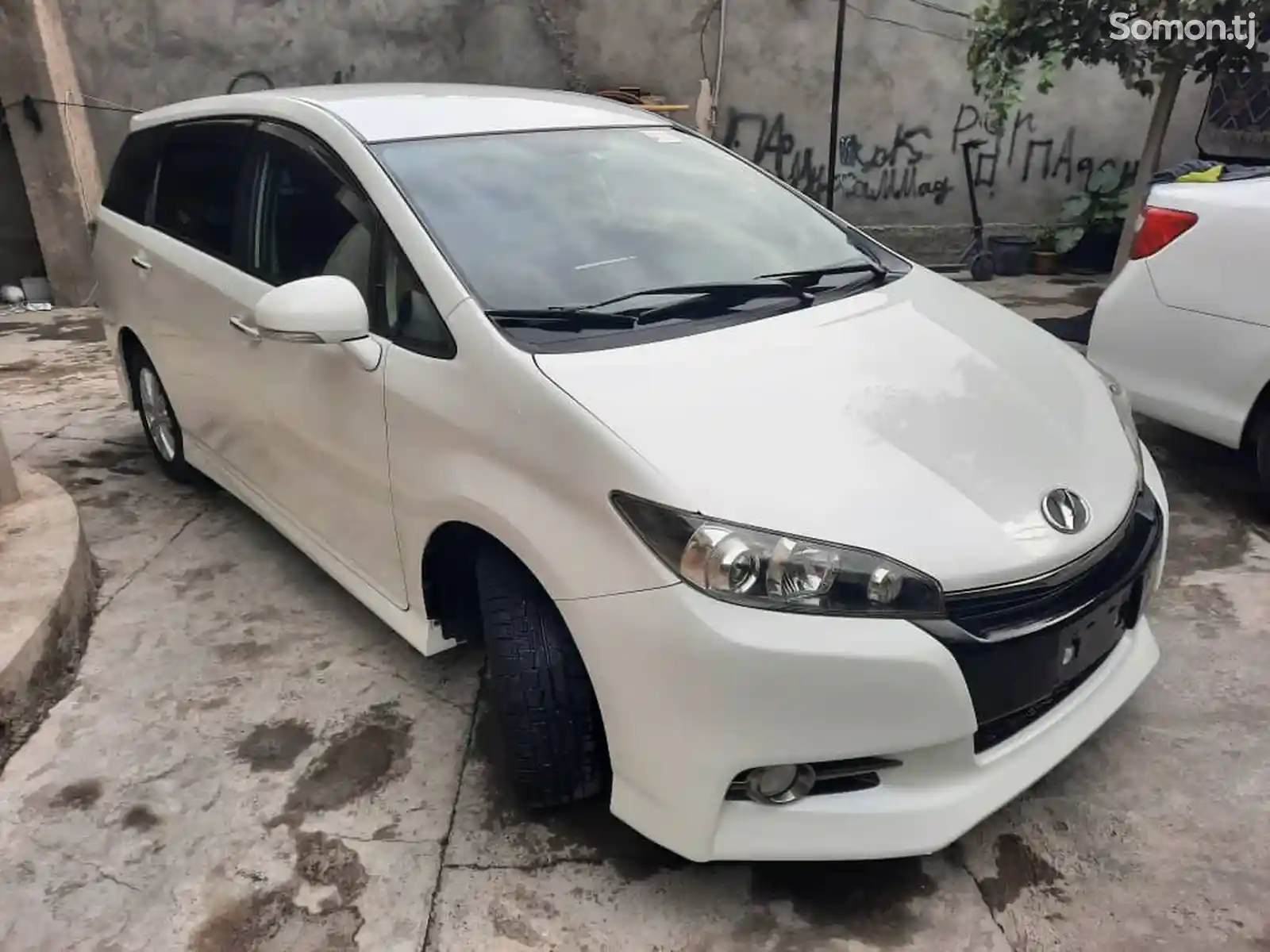 Toyota Wish, 2016-5