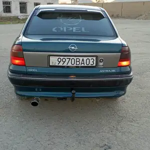 Opel Astra F, 1995