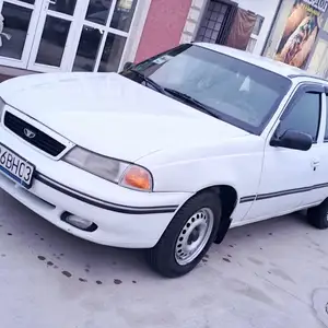 Daewoo Nexia, 1996