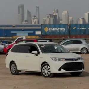 Toyota Fielder, 2015