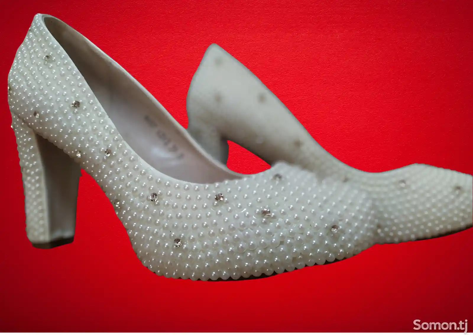 Белые Свадебные туфли с жемчужинами-1