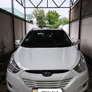 Hyundai Tucson, 2011