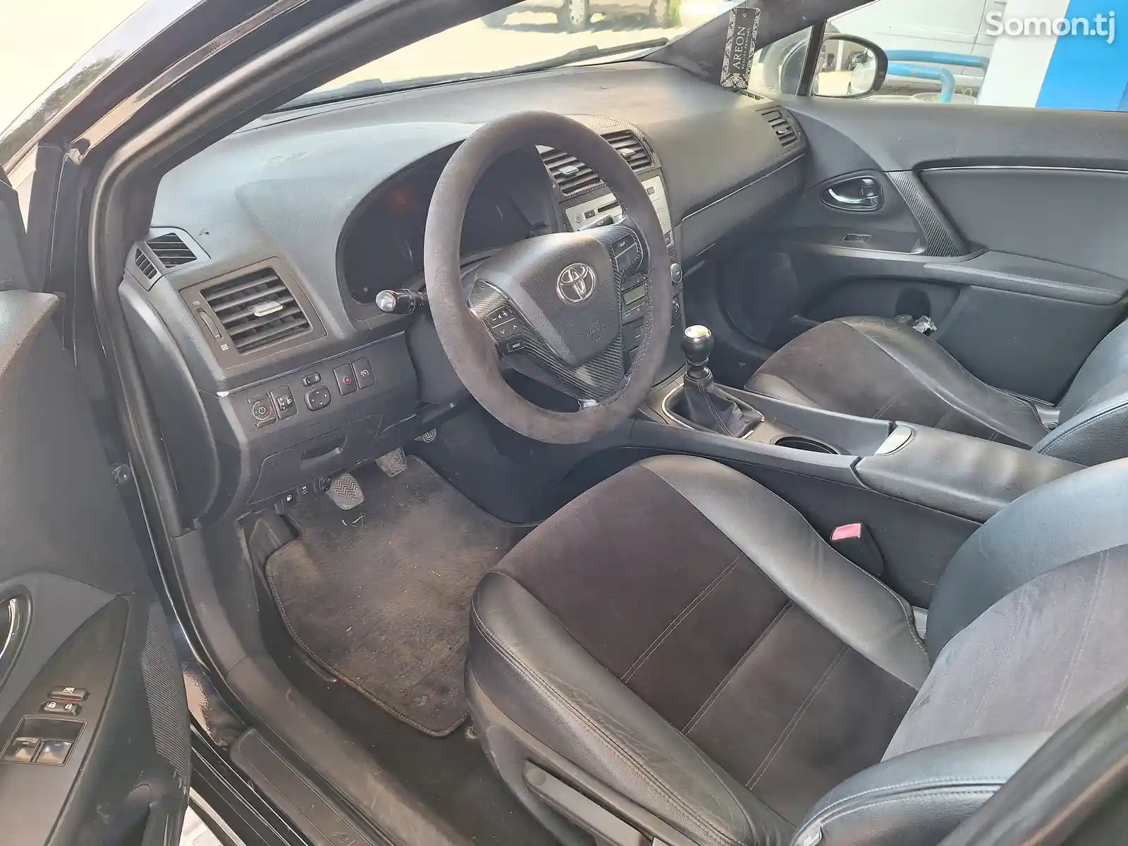 Toyota Avensis, 2013-7