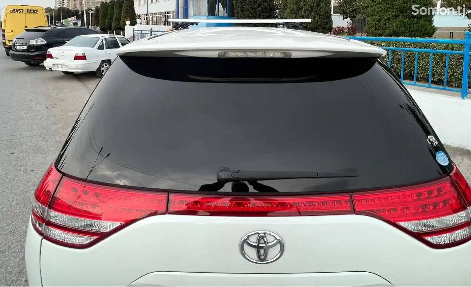 Багажник на крышу Toyota Estima-2