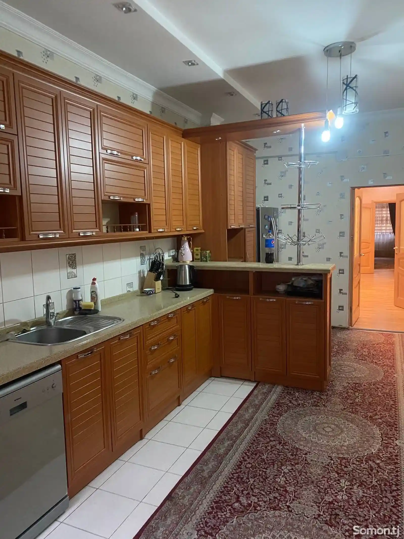 4-комн. квартира, 2 этаж, 150 м², 92 мкр-10