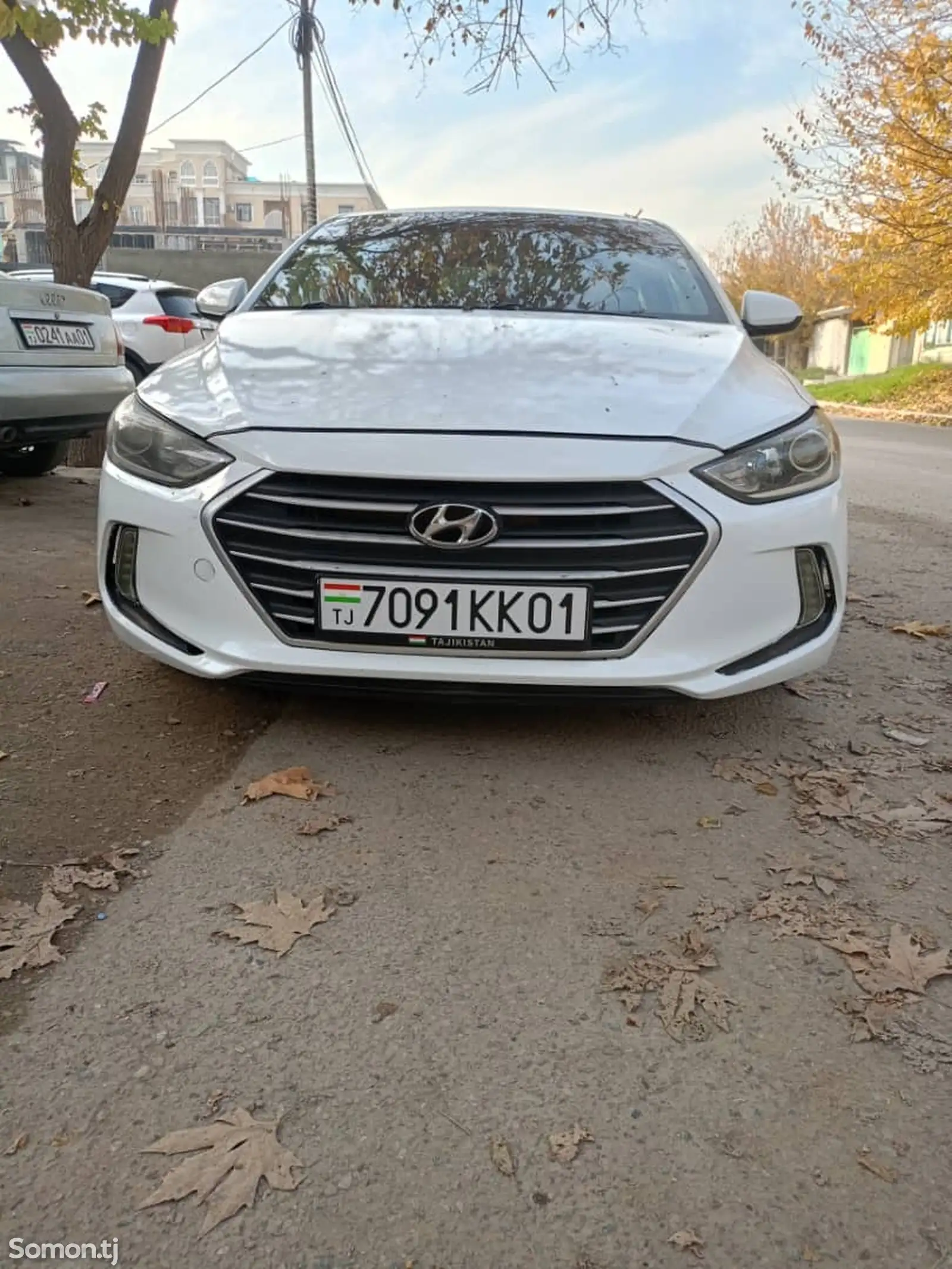 Hyundai Elantra, 2018-1