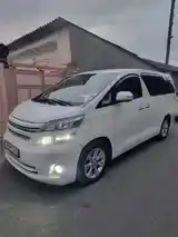 Toyota Vellfire, 2011-3