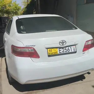 Toyota Camry, 2008