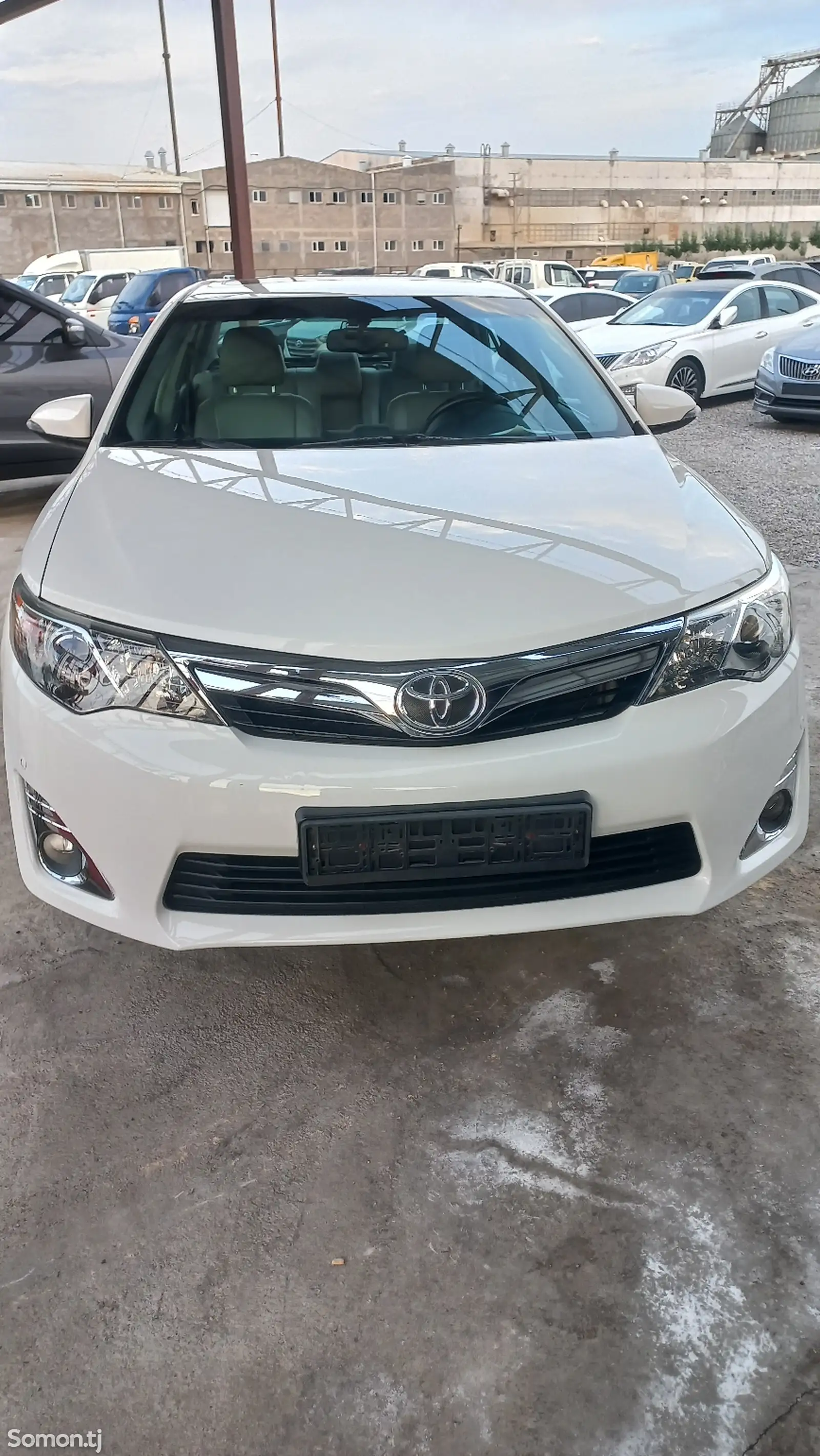 Toyota Camry, 2013-1