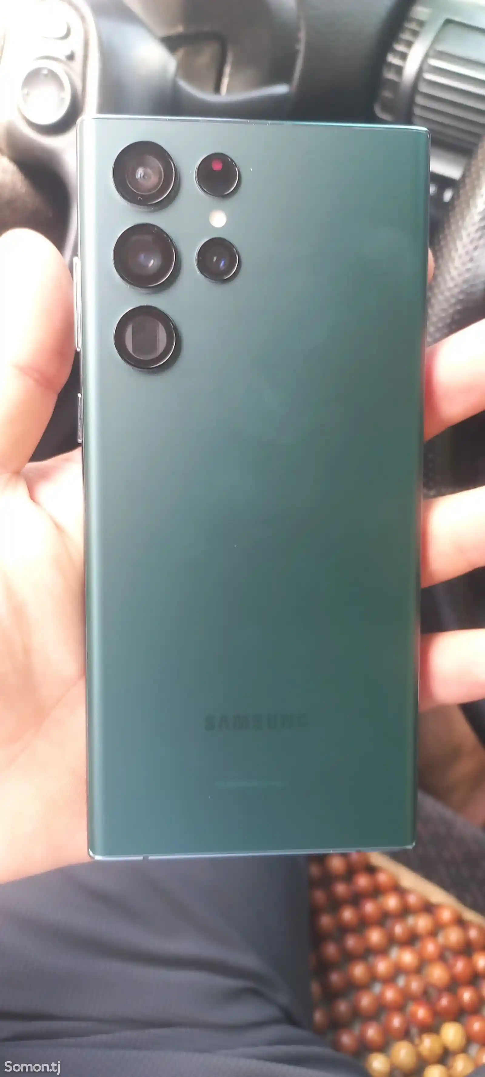 Samsung Galaxy S22-1