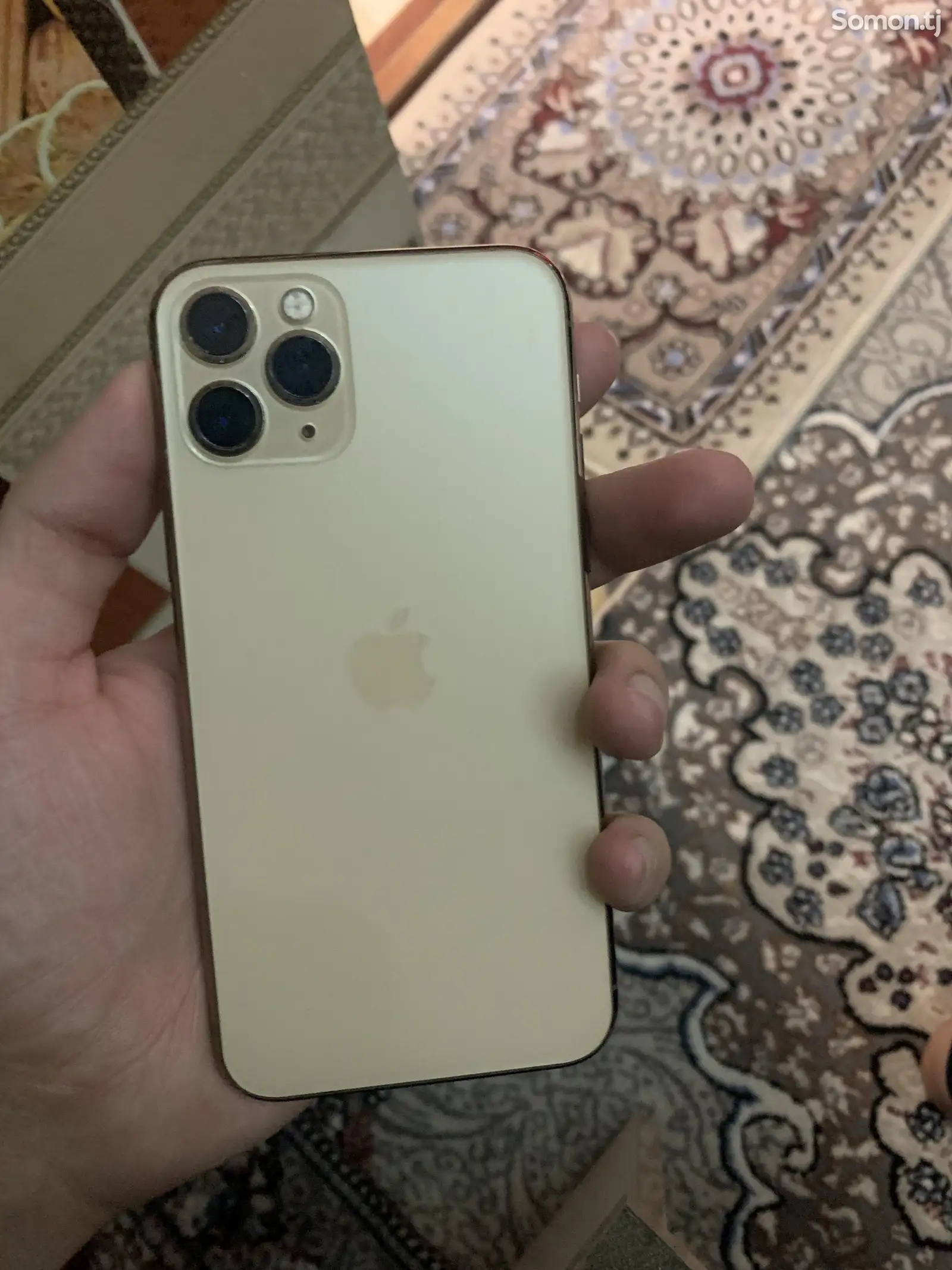 Apple iPhone 11 Pro, 256 gb, Gold-1