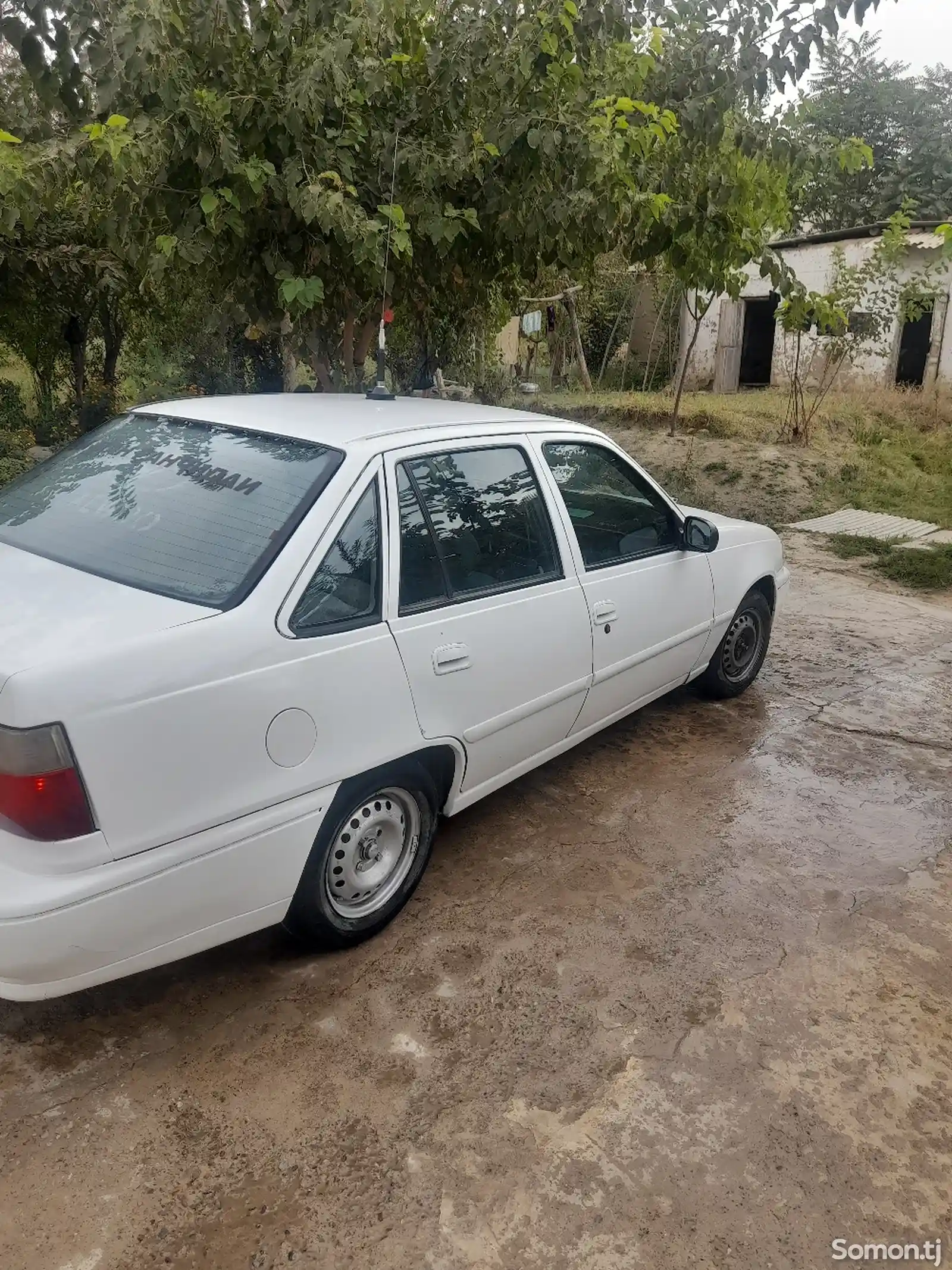 Daewoo Nexia, 1994-5