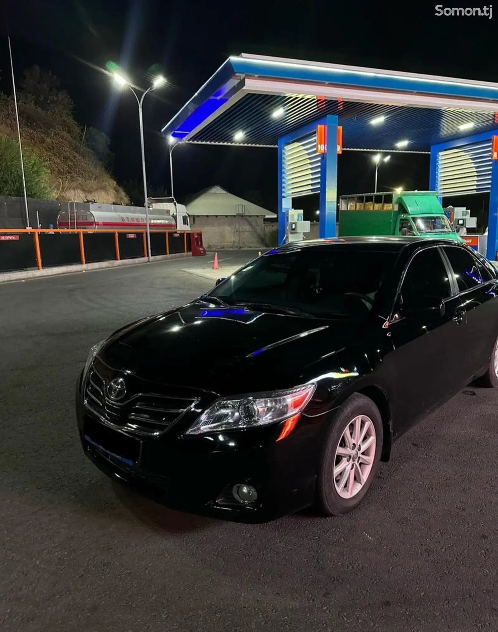 Toyota Camry, 2011-1