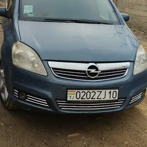 Opel Zafira, 2008