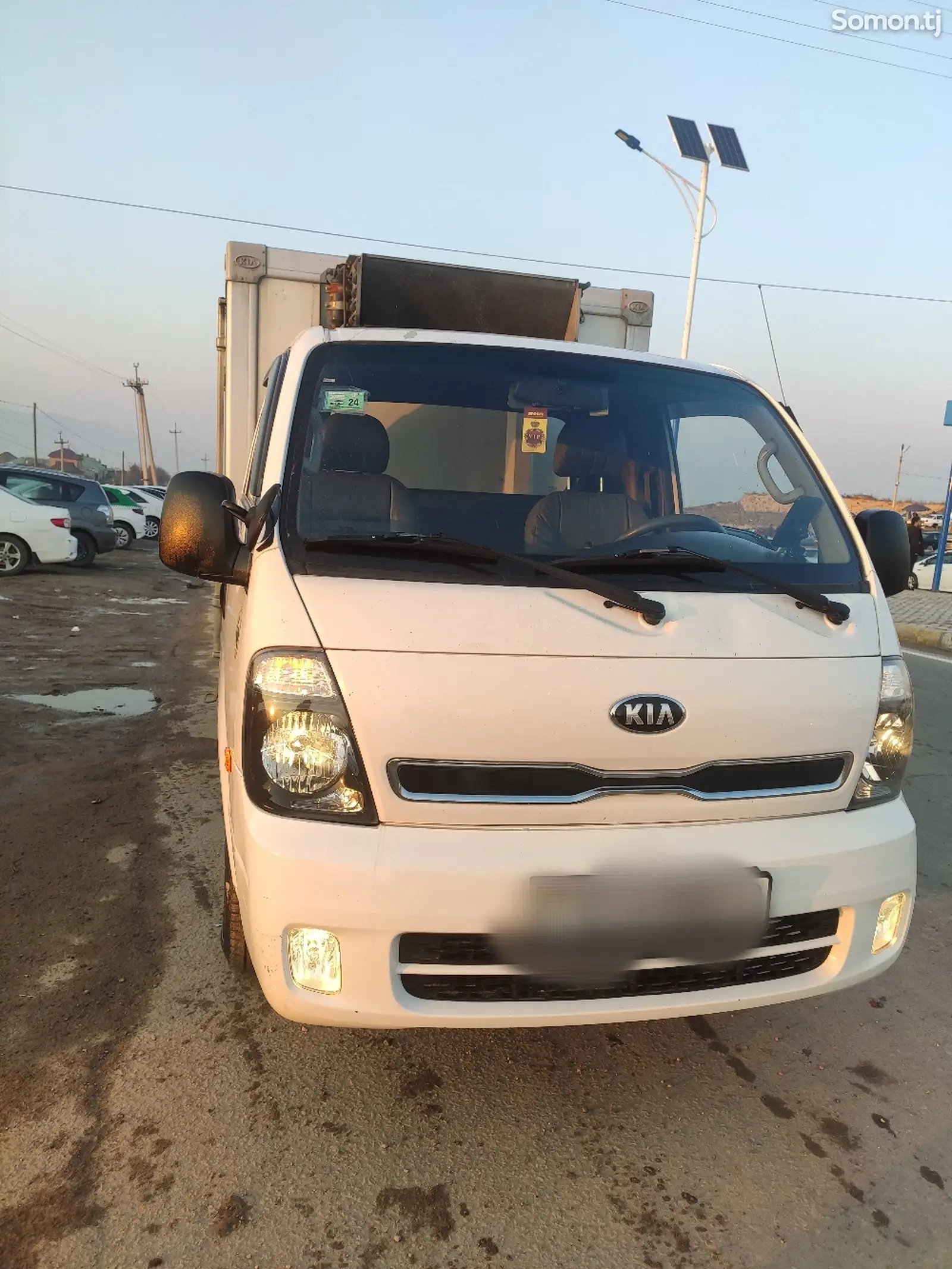 Бортовой грузовик Kia Bongo, 2014-1