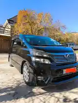 Toyota Vellfire, 2010-4