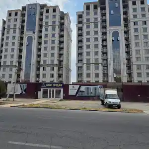 3-комн. квартира, 5 этаж, 78 м², 20 мкр