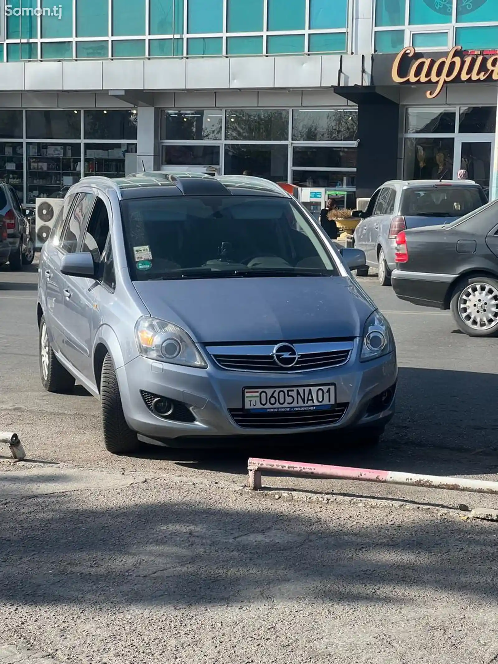 Opel Zafira, 2009-11