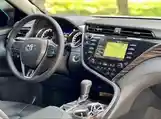 Toyota Camry, 2019-2