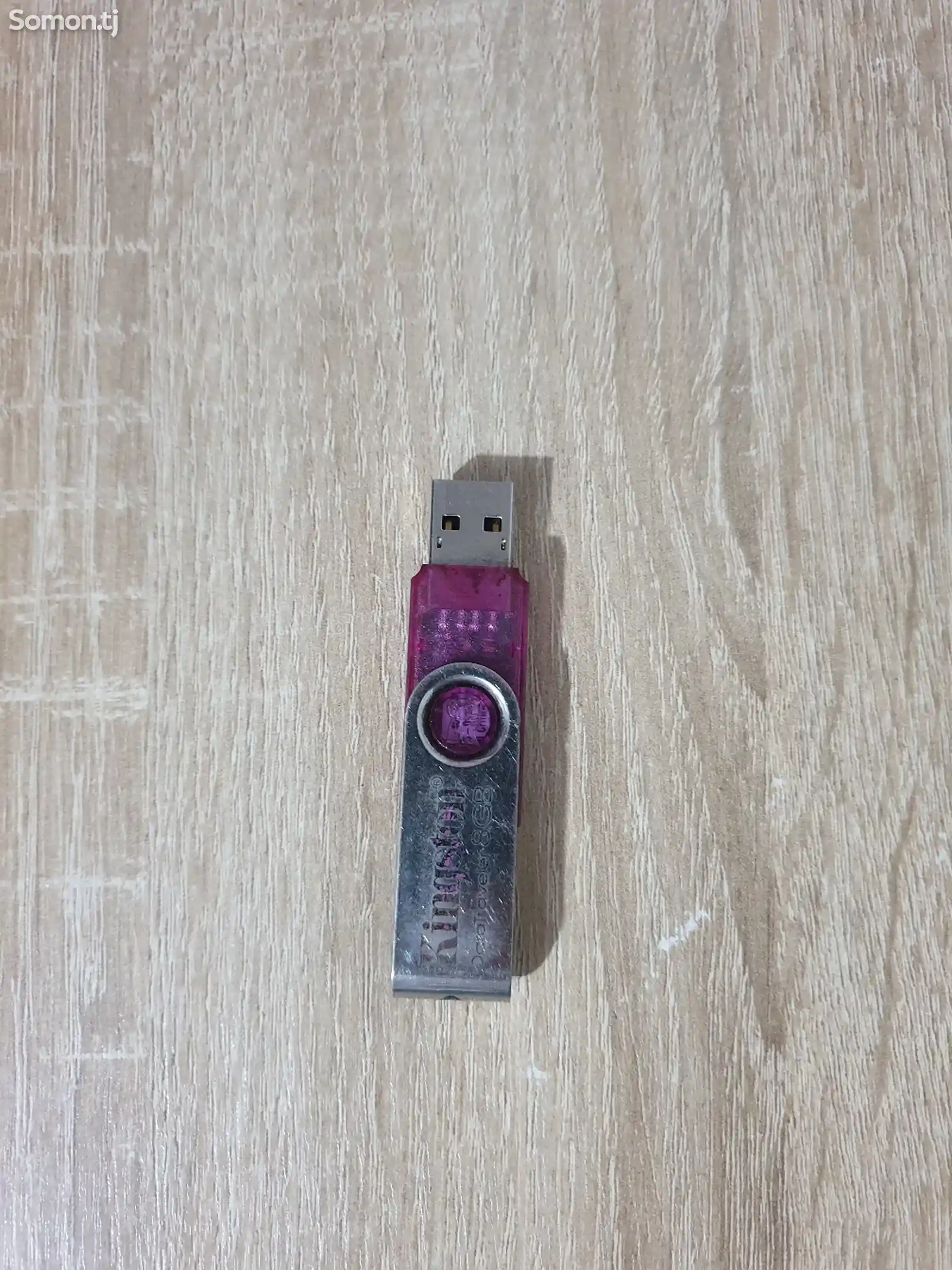 Флешка 8 Gb-1