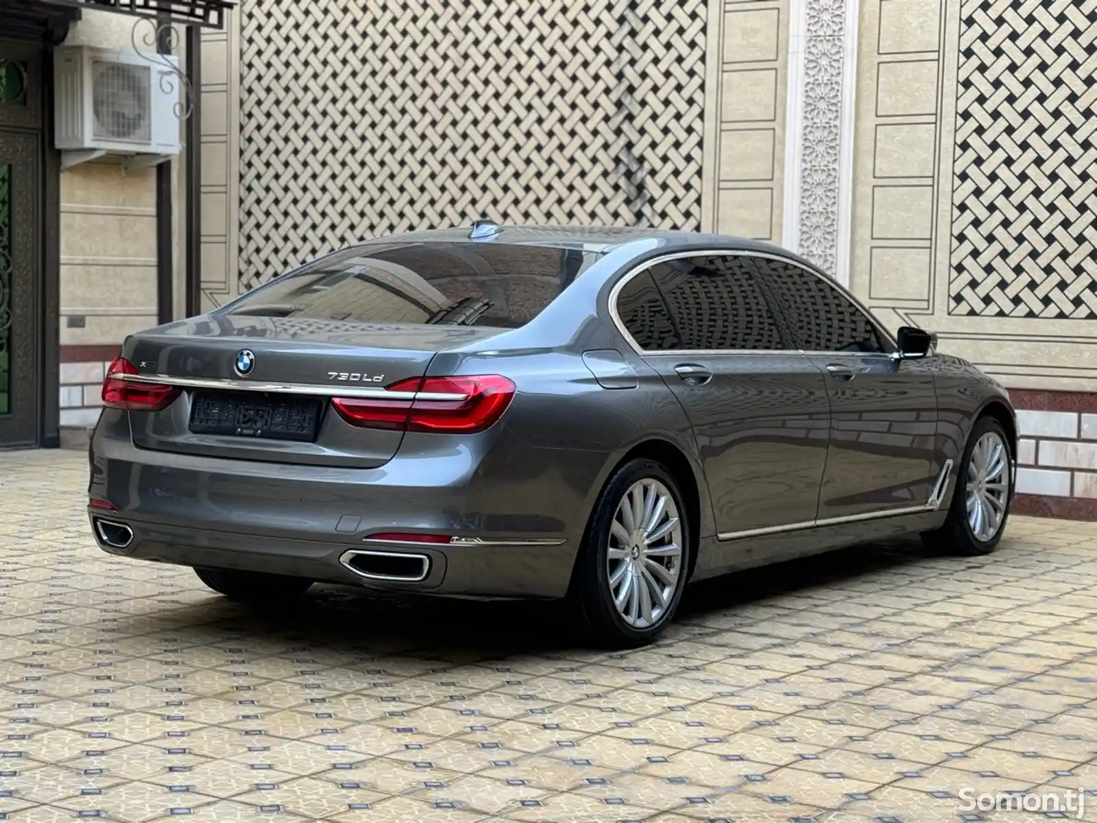 BMW 7 series, 2017-5